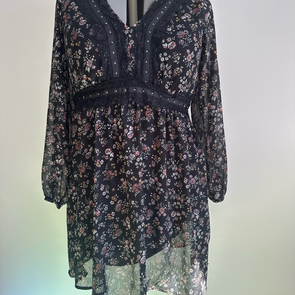 **3 for $15**Ardene Black Floral Long Sleeve Dress